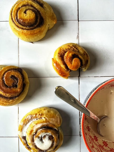 Les cinnamon rolls : la brioche qui reconforte mieux qu’un calin